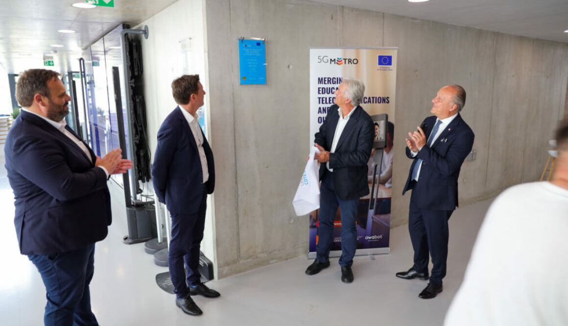 Photos from the inauguration of the 5G Metro hybrid private 5G network at IMREDD, featuring project partners, telepresence robots, demonstrations and discussions on inclusive education, innovation and advanced connectivity.